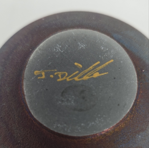 J. Diller Raku Pottery Trinket Holder or Decoration Glazed Crackle Buffalo Top - Picture 8 of 12